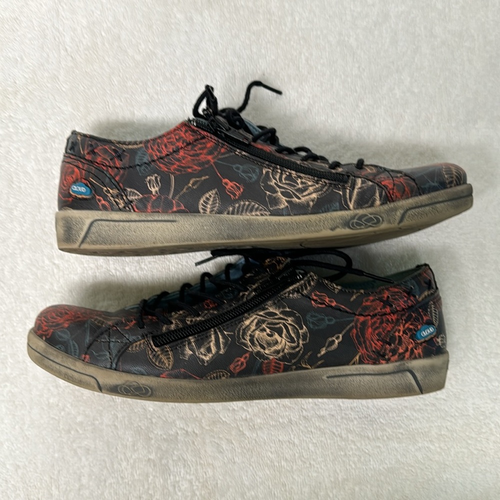 Cloud Aika Sneaker - image 3